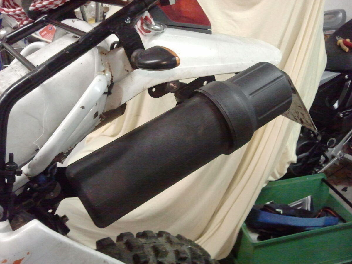 ToolTube an DR 350 Bild1