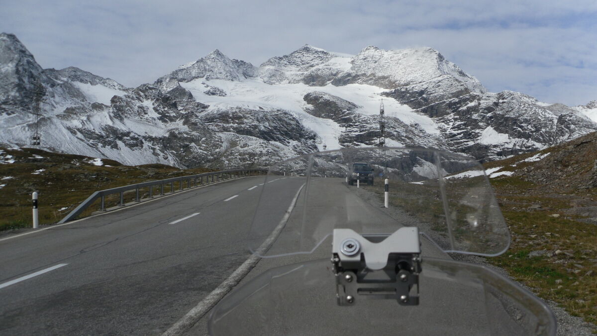 Julierpass, Verbindung zwischen Tiefencastel und Silvaplana