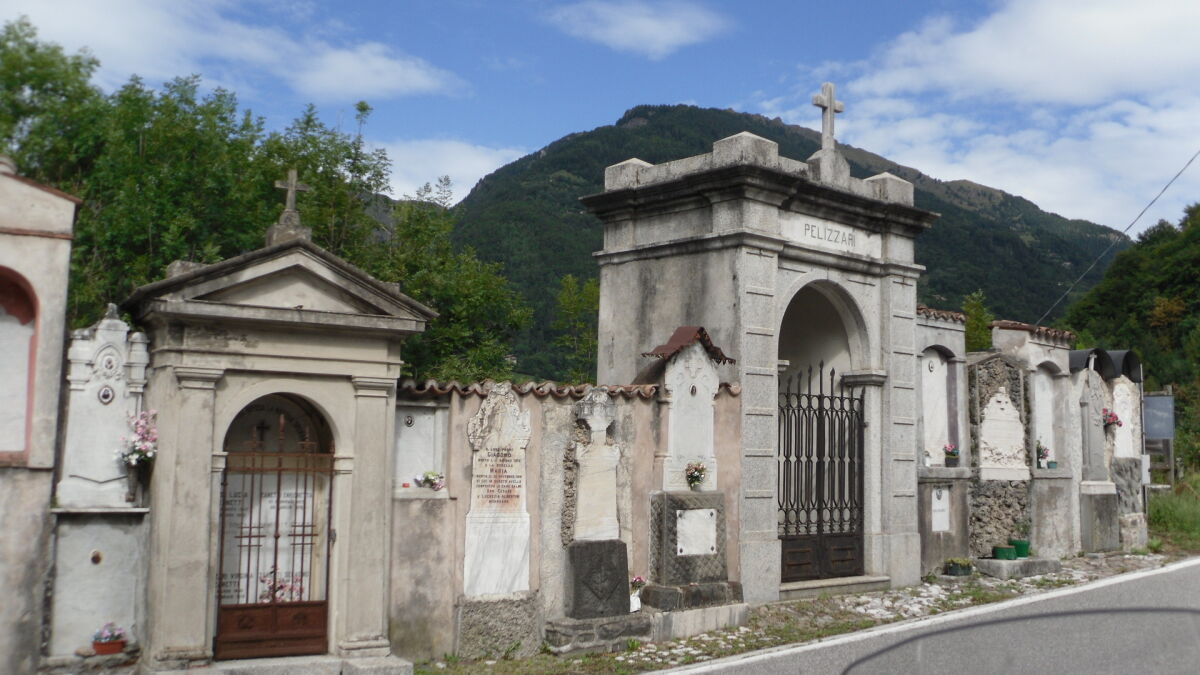 Italien 2017 Friedhof in Bagolino