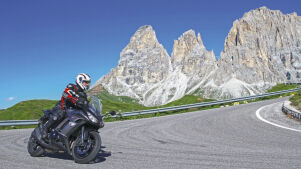 Auf die Pässe fertig los – Dolomiten & Südtirol