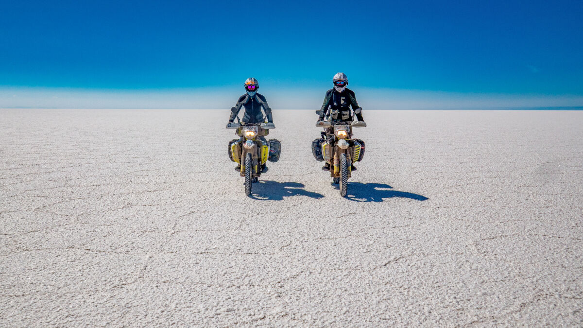 Die Waben sind auch beim Fahren deutlich zu spüren, – einfach ein einzigartiges Gefühl, hier mit dem Motorrad zu sein