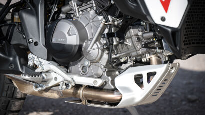 Ducati DesertX – Motor