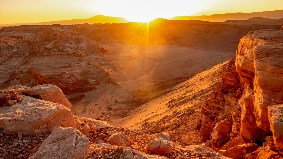 Der Sonnenuntergang am Mirador de Ckari – was für ein schöner Blick über die Felsen der Atacama!