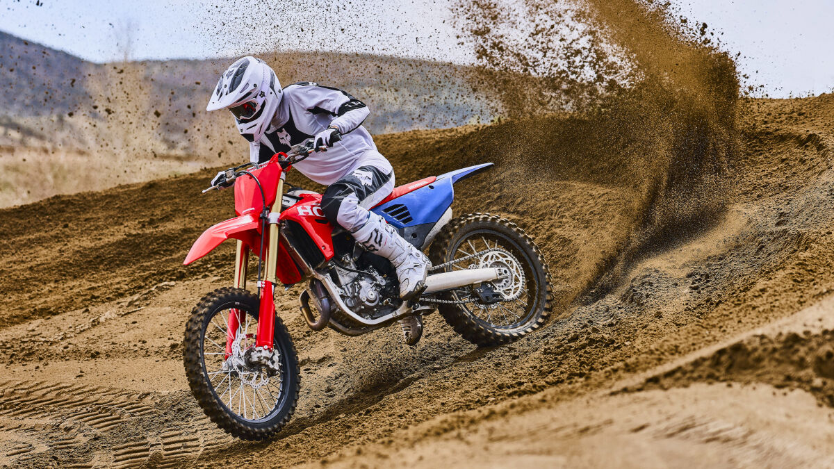 Zwei Sondermodelle aus Kumamoto  – Honda CRF-Motocrosser 2027 – Bild 4