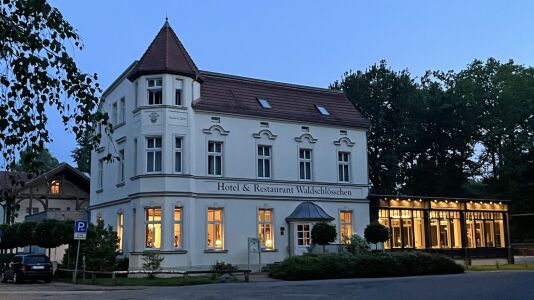 Hotel & Restaurant Waldschlösschen