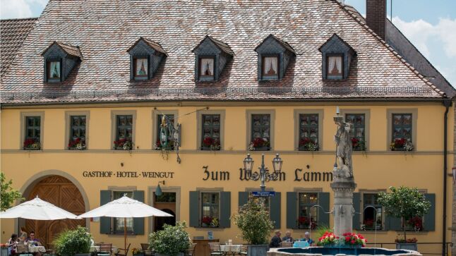 Motorradhotel - Steigerwald, Unterfranken - Gasthof Zum Weißen Lamm