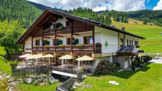Ski- & Wanderhotel Berghof