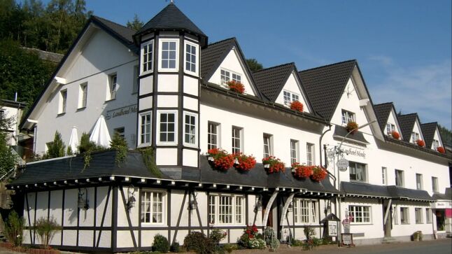 Motorradhotel - Sauerland, Südwestfalen, Westfalen - Landhotel Menke