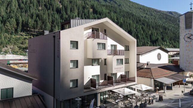Motorradhotel - Südtirol - Smarthotel Brenner24
