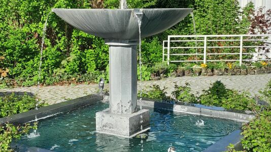 Hotel & Spezialitätenrestaurant zur Linde