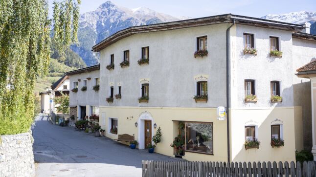Motorradhotel - Graubünden-Ostschweiz - Familiehotel La Randulina