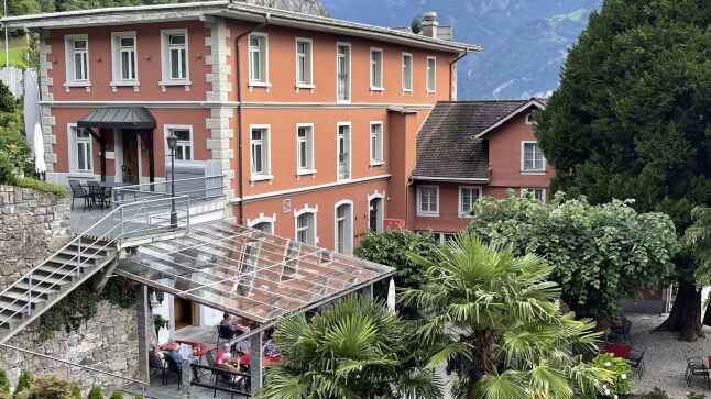 Motorradhotel - Schweizer Alpen - Hotel Eden