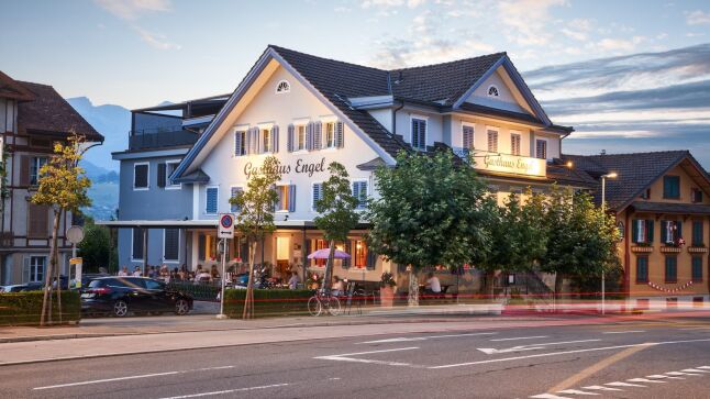 Motorradhotel - Schweizer Alpen - Gasthaus Engel