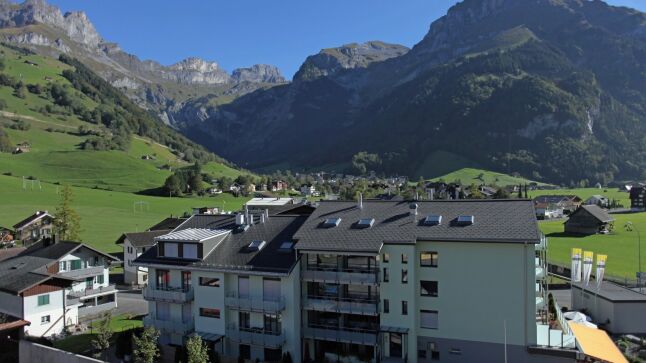 Motorradhotel - Schweizer Alpen - Hotel Hahnenblick