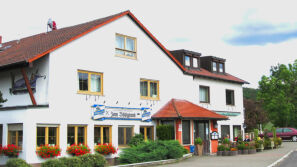 Gasthof-Pension Zum Böhlgrund Familie Löbl