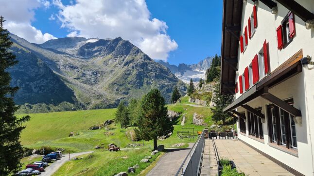 Motorradhotel - Schweizer Alpen - Berggasthaus Dammagletscher