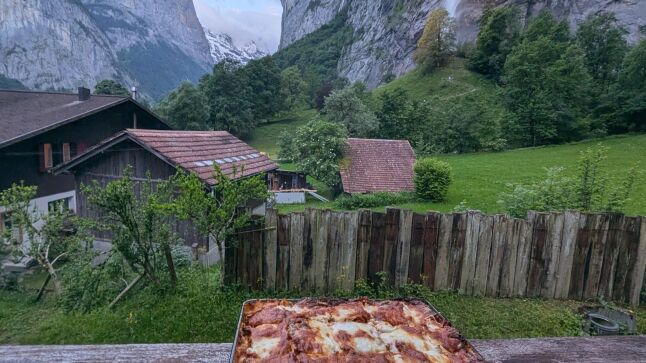Ferienwohnung - Berner Oberland - Breathtaking Waterfall Apartment