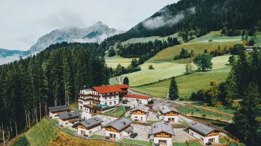 DAS EULERSBERG - Chalets & Apartments