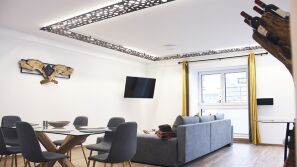 Laurentia Penthouse Apartment