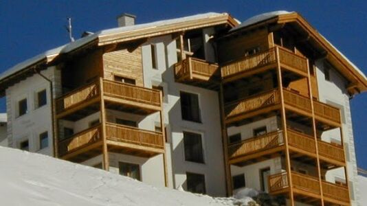 Chasa Vaidum by MEIN SAMNAUN – MOUNTAIN HOMES