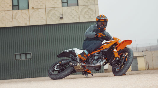 125 SMC R
