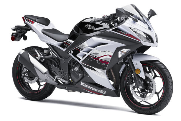 Kawasaki Ninja 300 SE