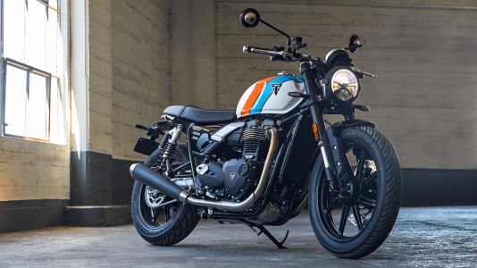 Speed Twin 900